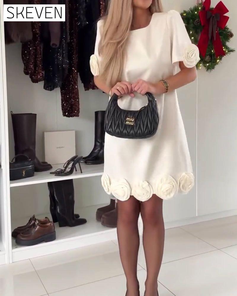 Modisches Kleid mit Rundhalsausschnitt und Blumenmuster