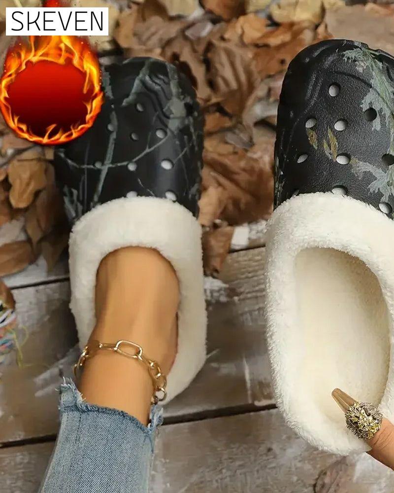 Stylish Pattern Anti-Slip Crotched Slippers