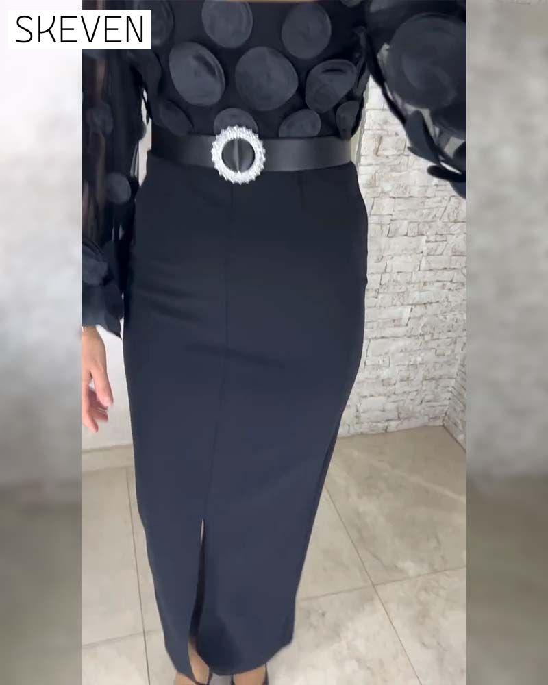 Robe cintrée à manches lanternes style français
