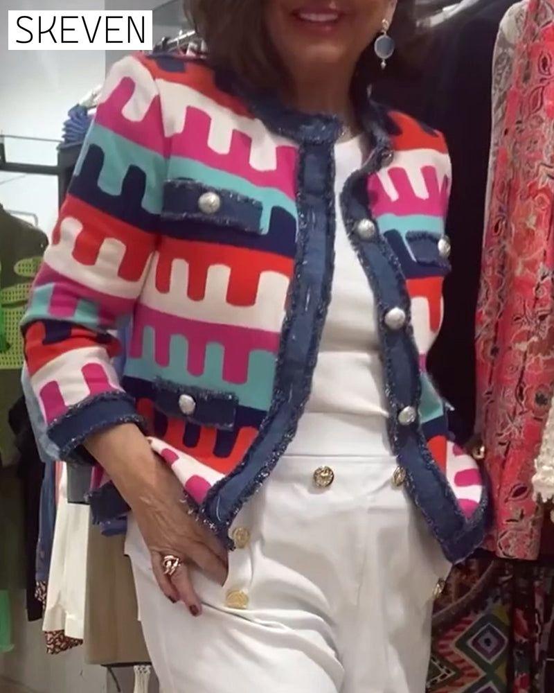 Jacke mit rohen Kanten, Knöpfen und farbenfrohem Print