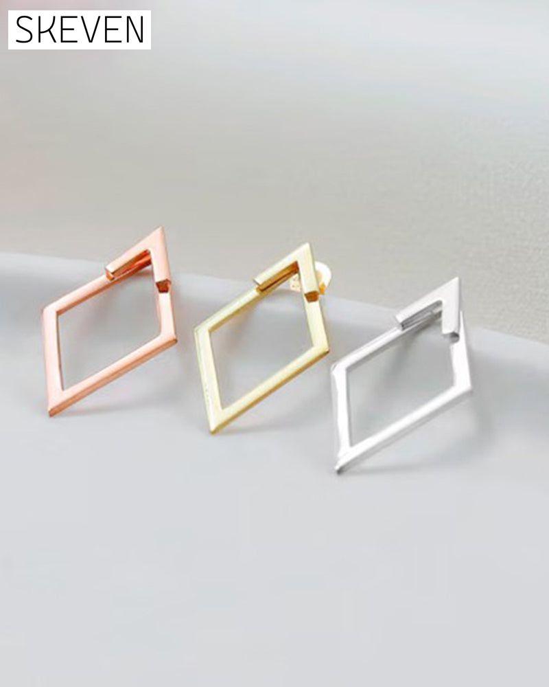 Simple diamond-shaped elegant earrings