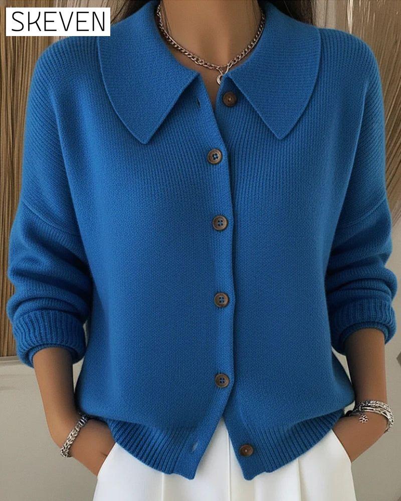 Langärmeliger Pullover mit Knopfleiste und Revers