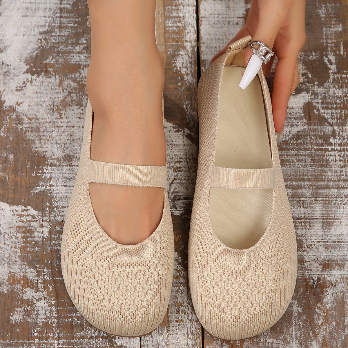Women's Flat Bottom Pumps Round Toe Shallow Mouth Low-top Slip-on Flyknit
