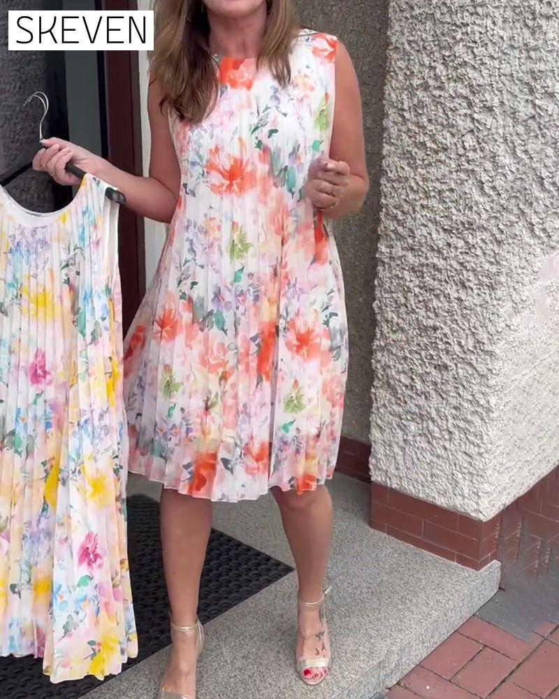 Sleeveless Pleated Floral Dress
