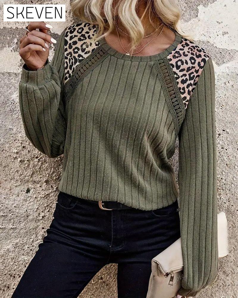 Ribbed Knit Leopard Print Top
