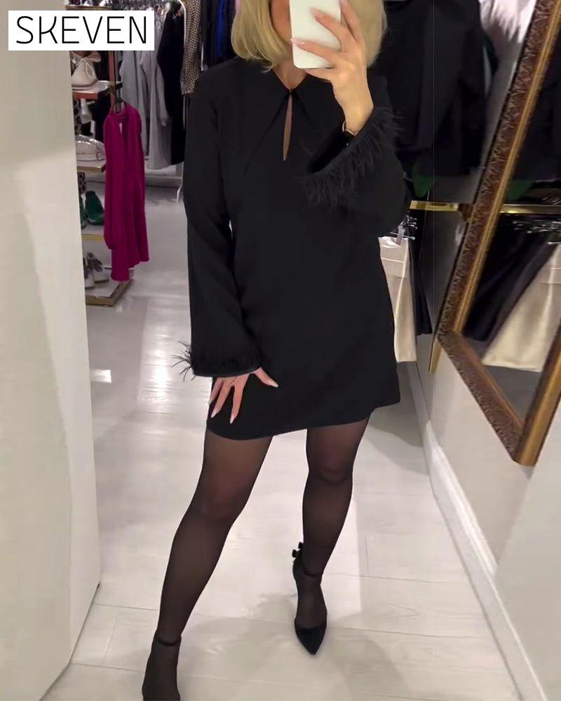Solid Color Straight-Cut Long-Sleeved Dress