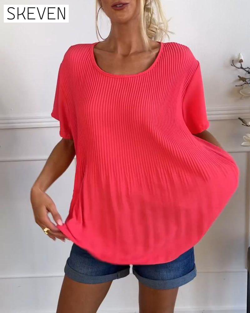 Solid color round neck pleated blouse