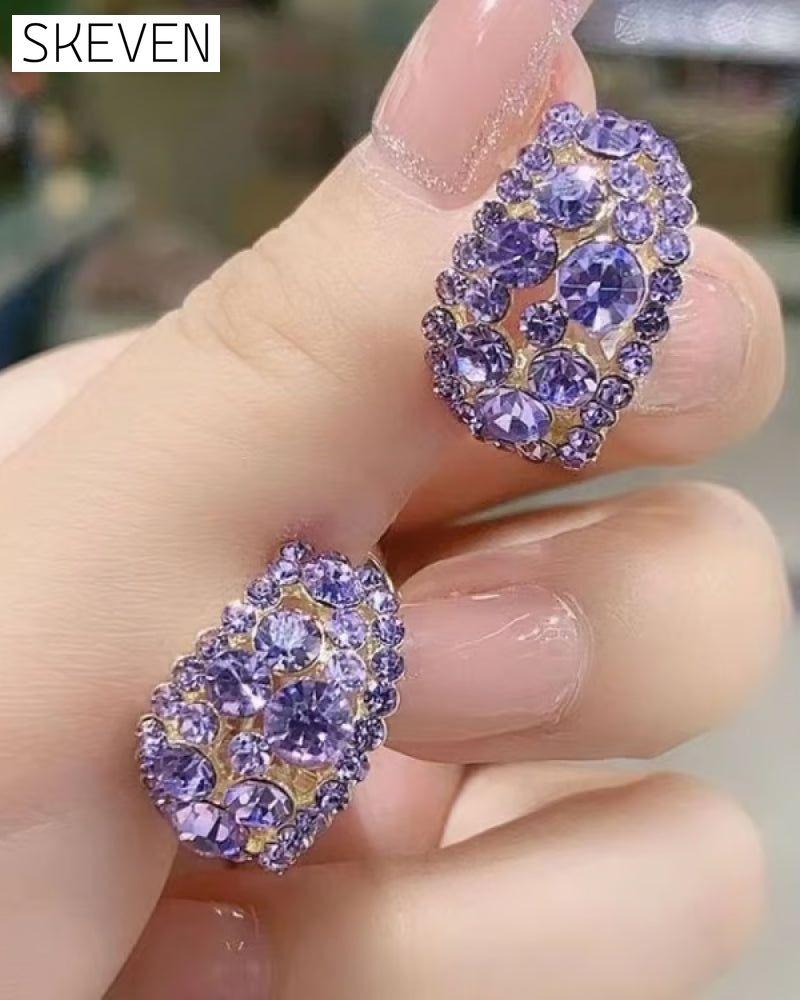 Ohrringe mit im Labor hergestellten Diamanten