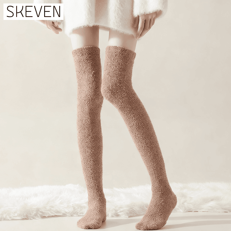 Warm And Comfortable Knee-High Socks