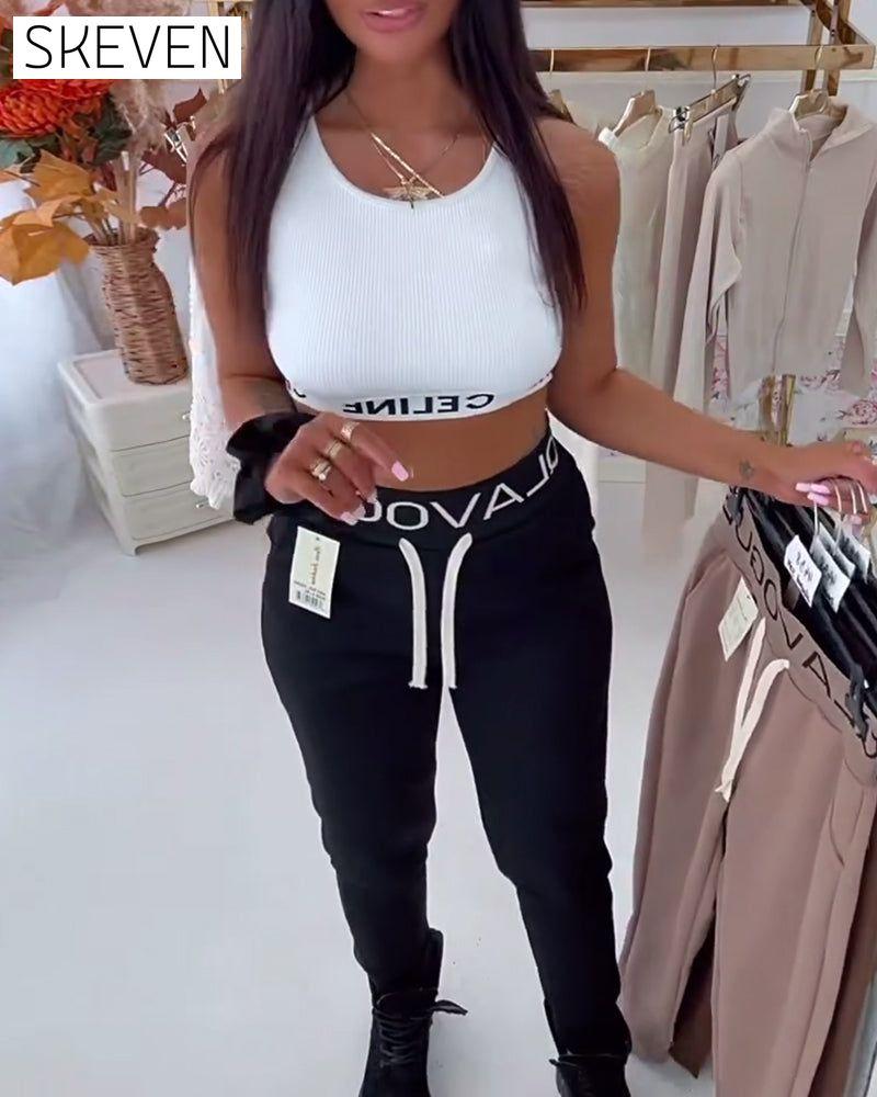 Tummy-Controlling And Hip-Lifting Skinny Pants