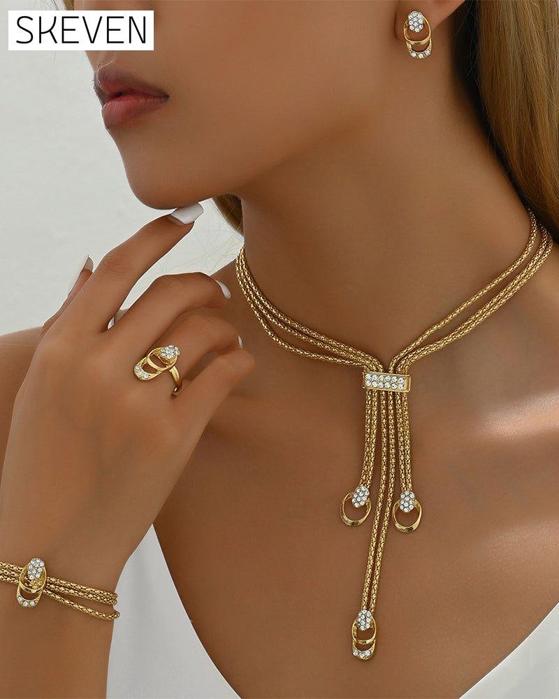 Simple necklace and earrings set