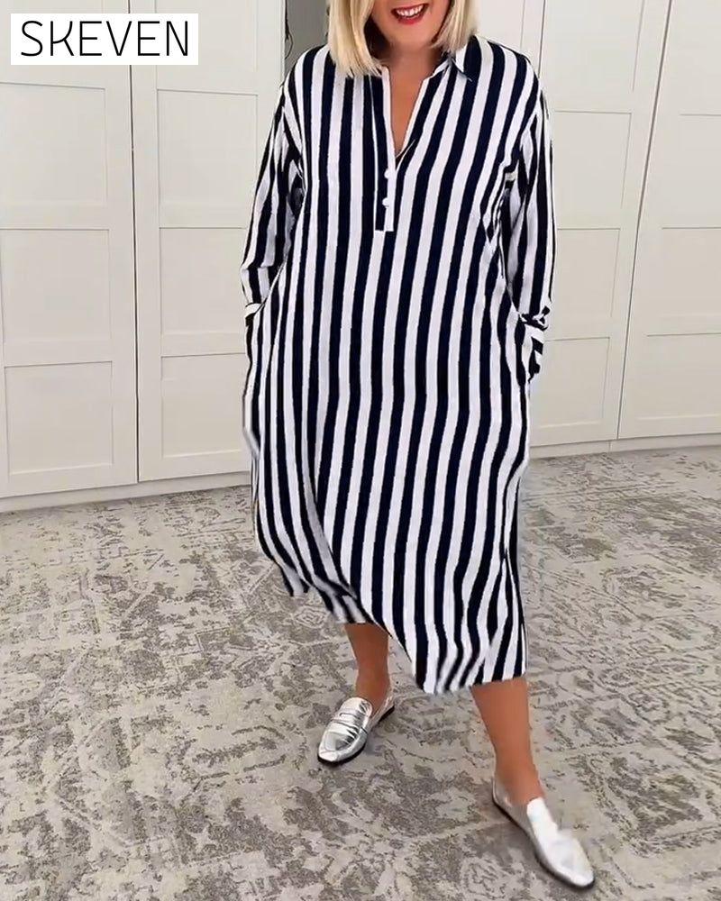 Kleid mit Revers, Streifen und Tasche