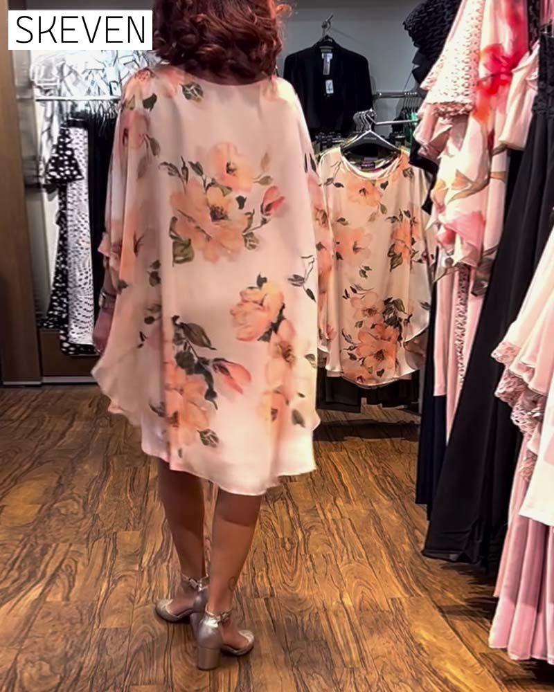 Bedrucktes Kleid mit Fledermausärmeln