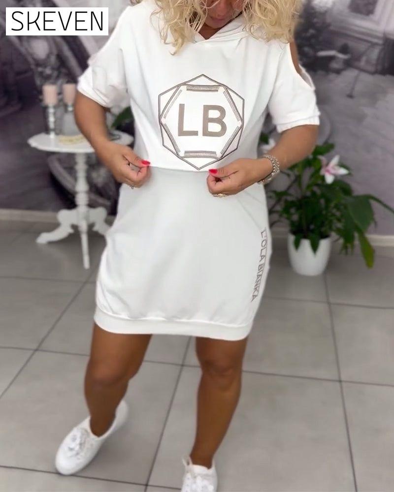 Sportkleid mit Kapuze und Schriftzugaufdruck