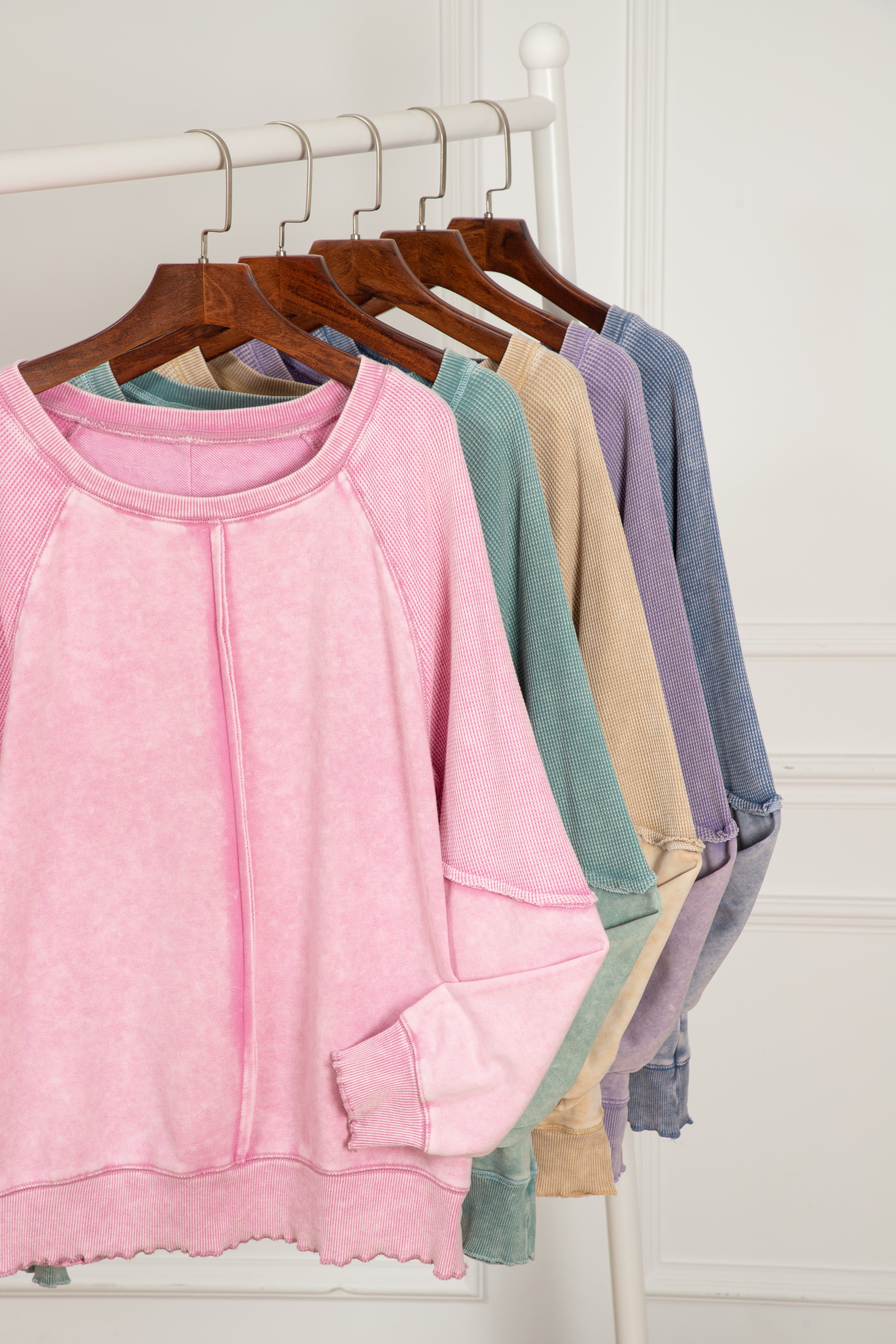 Light Grey Solid Waffle Knit Patchwork Raglan Sleeve Sweatshirt