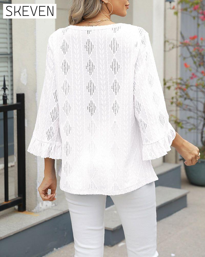 Diamond Check Hollow Trumpet Sleeve Top