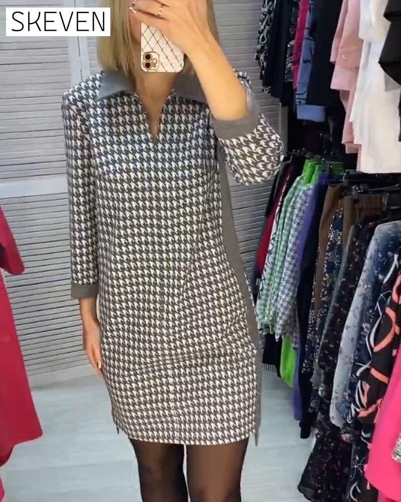 Kleid mit Reverskragen, Tasche und Karomuster