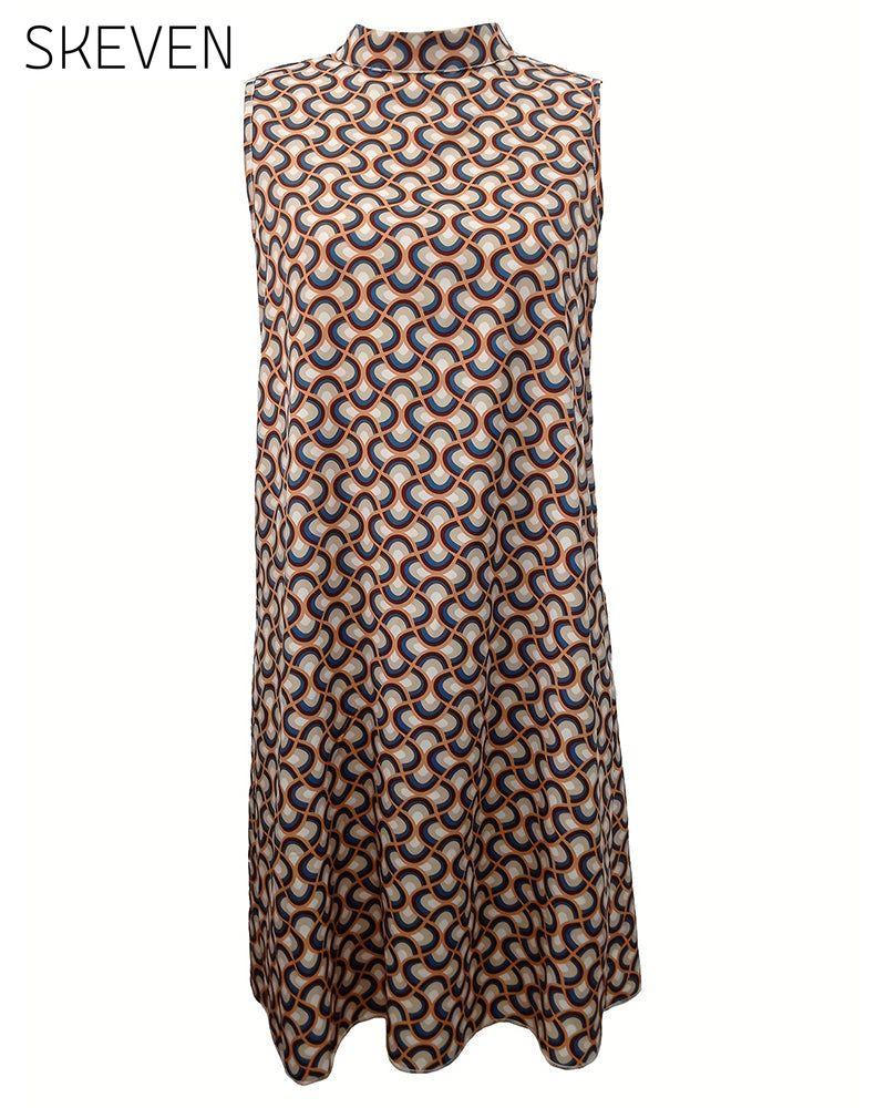 Sleeveless stand collar elegant dress