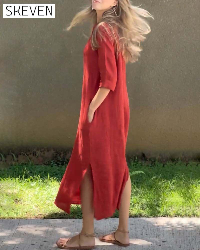 Bequemes, einfarbiges Kleid mit V-Ausschnitt und Tasche