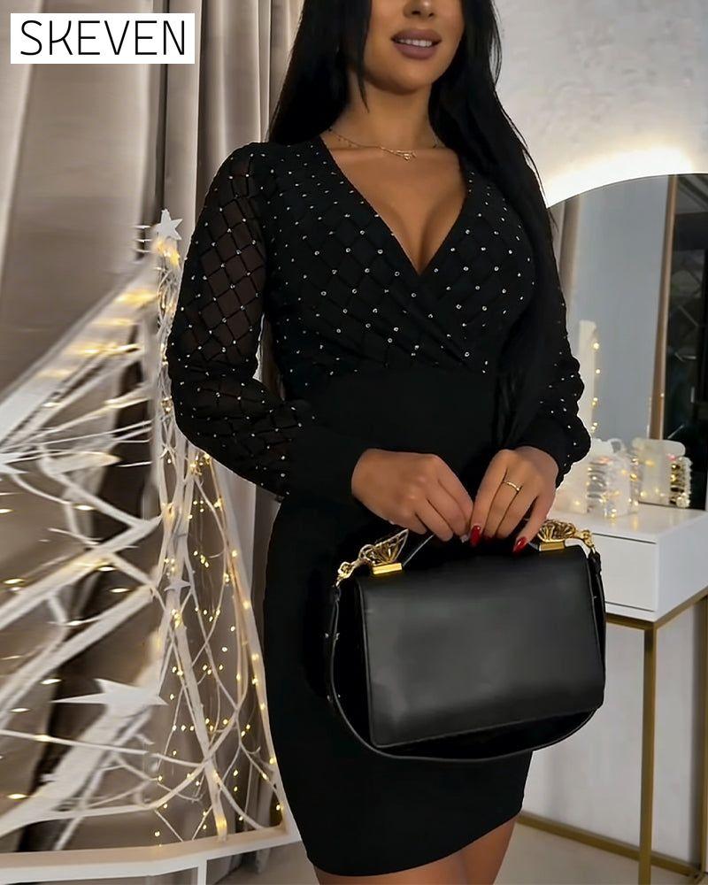 Sexy, tief ausgeschnittenes, figurbetontes Netz-Kleid