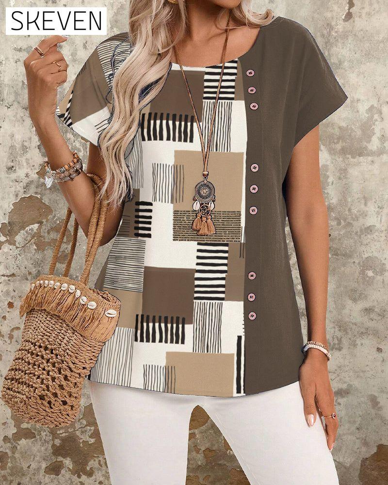 Gestreiftes T-Shirt mit geometrischem Muster