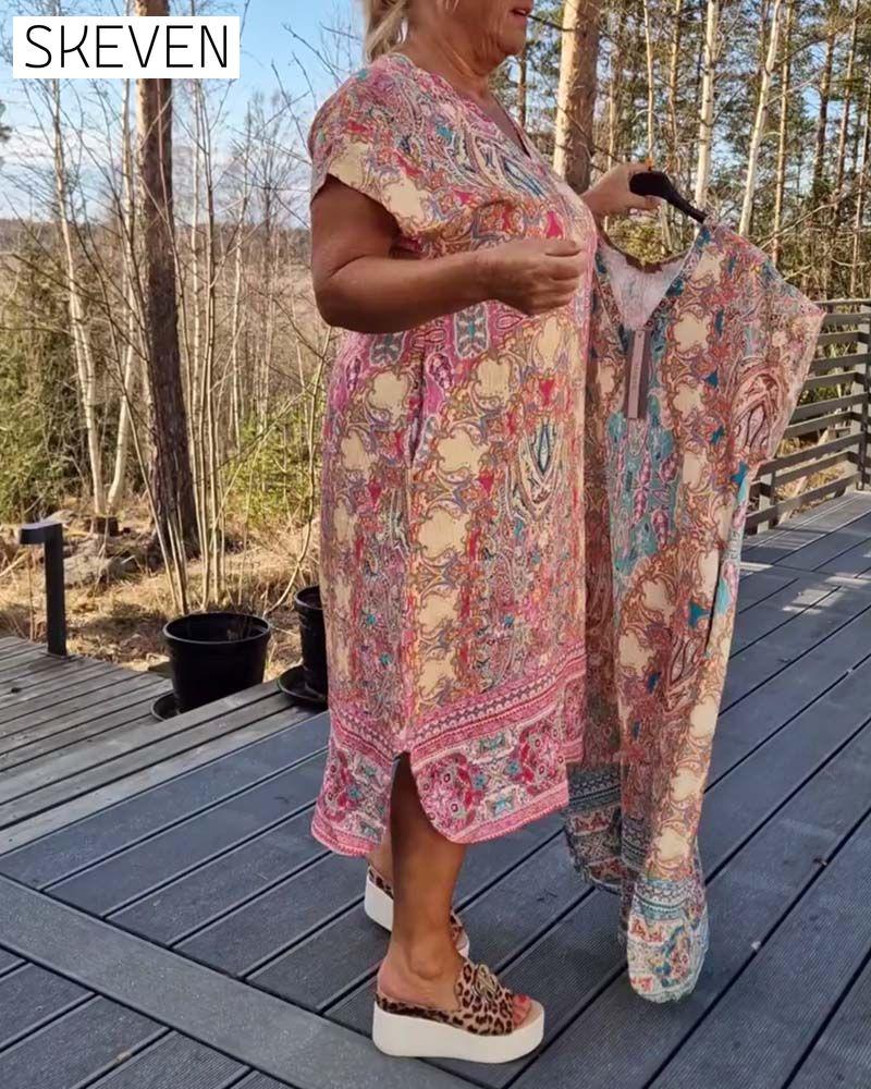 V-Neck Short-Sleeved Printed Shift Dress