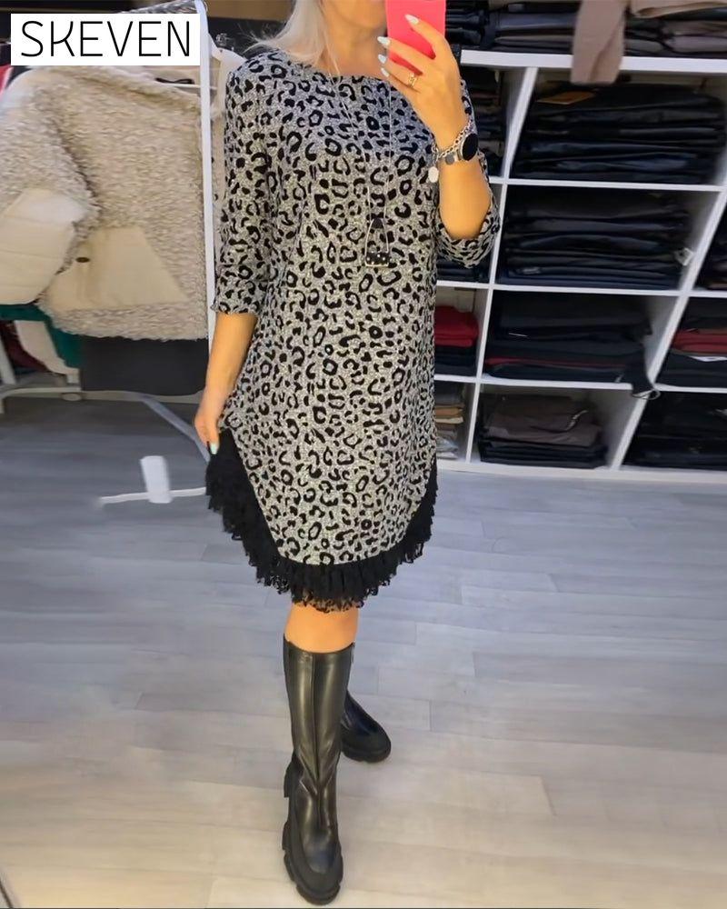 Leopard print slimming dress