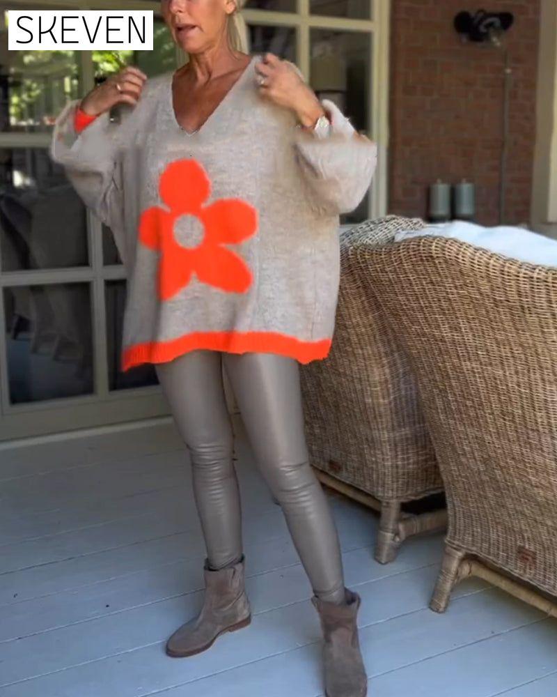 Pull à col en V à motif floral
