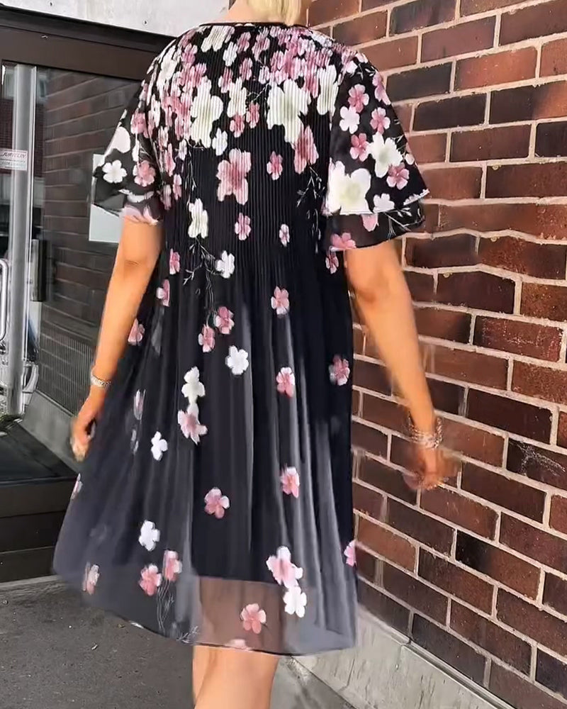 Ruffle Short Sleeve Floral Pleated Dress