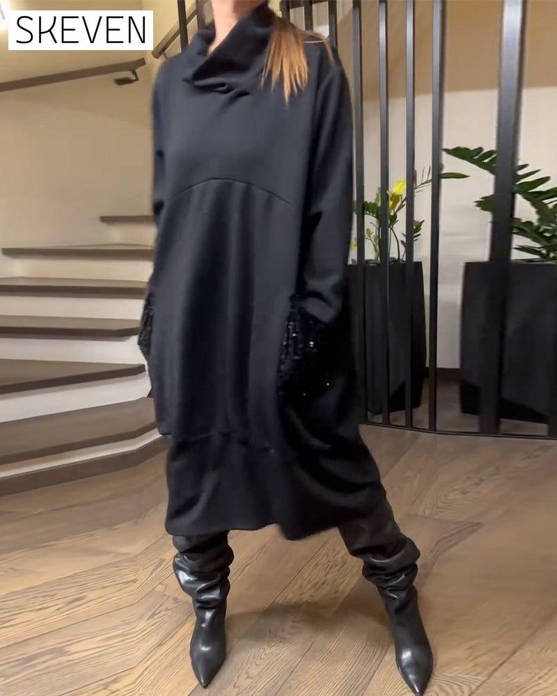 Paillettenbesetztes Sweatshirtkleid mit hohem Kragen und Taschen in Übergröße (Plus Size)