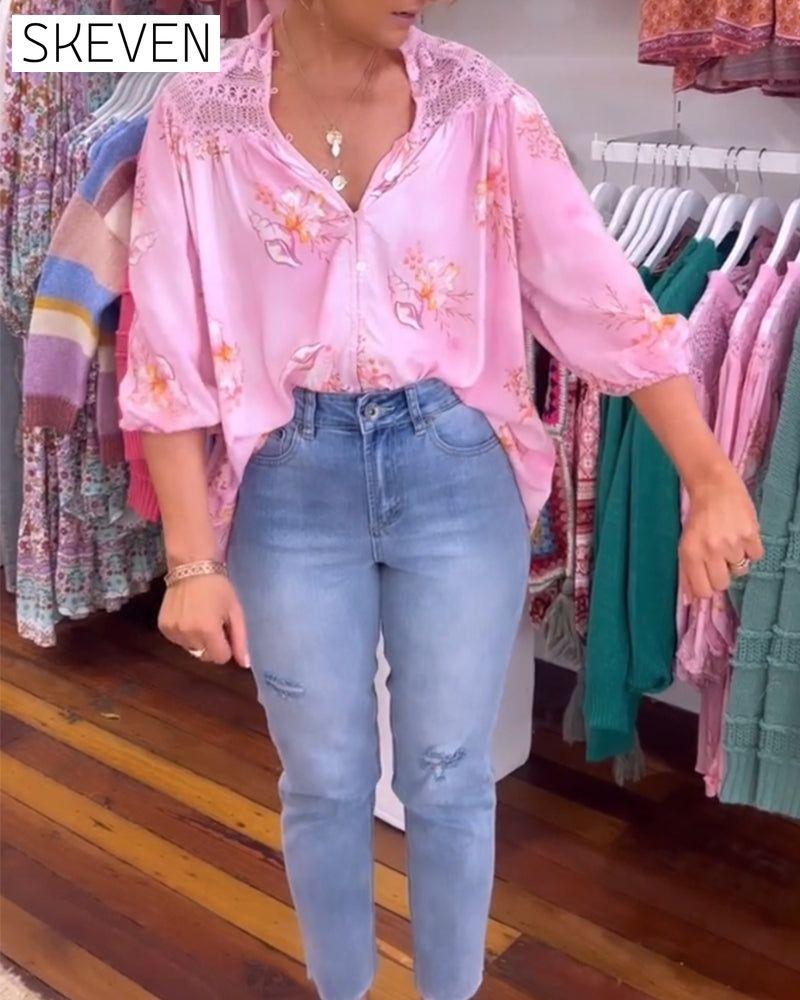 V-neck soft printed shirt