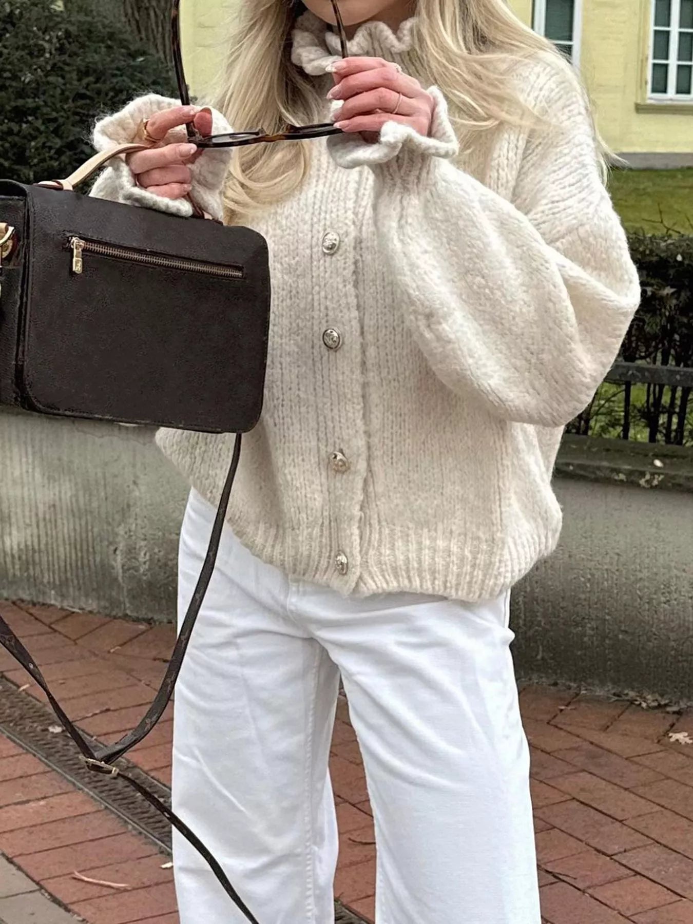 Langarm-Strickjacke mit Knopfleiste