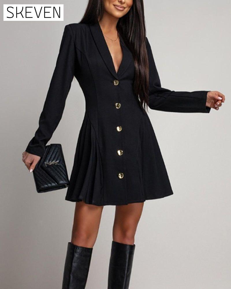 Costume slim fit à boucle métallique