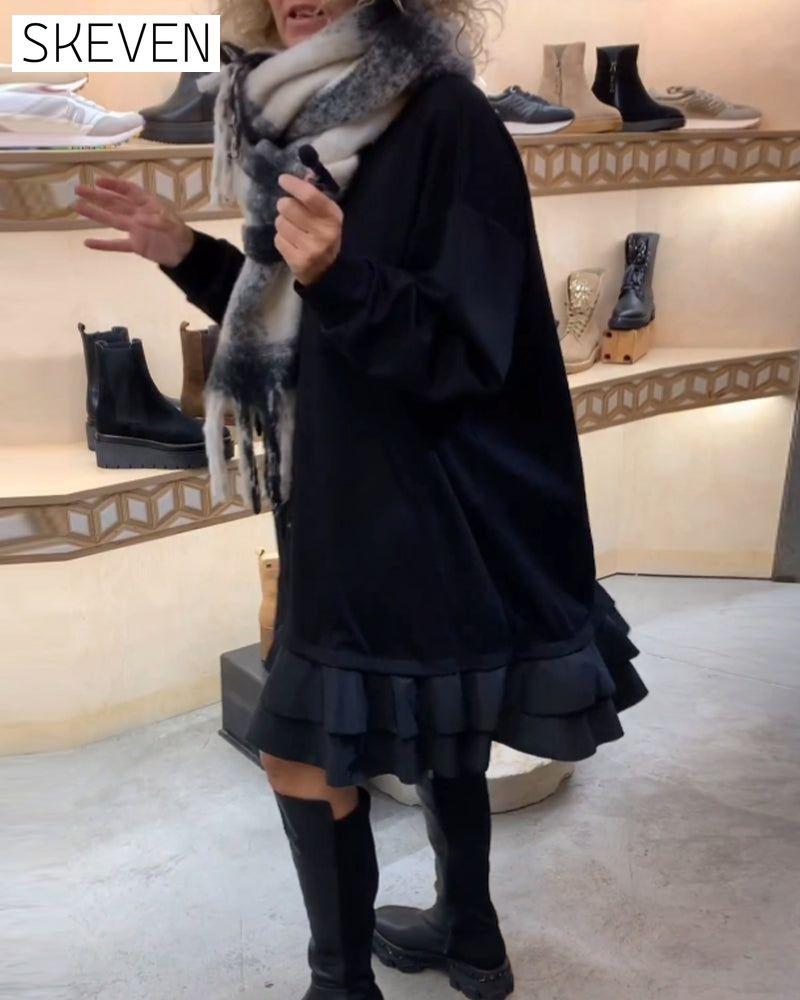 Artistic and elegant long-sleeved dress