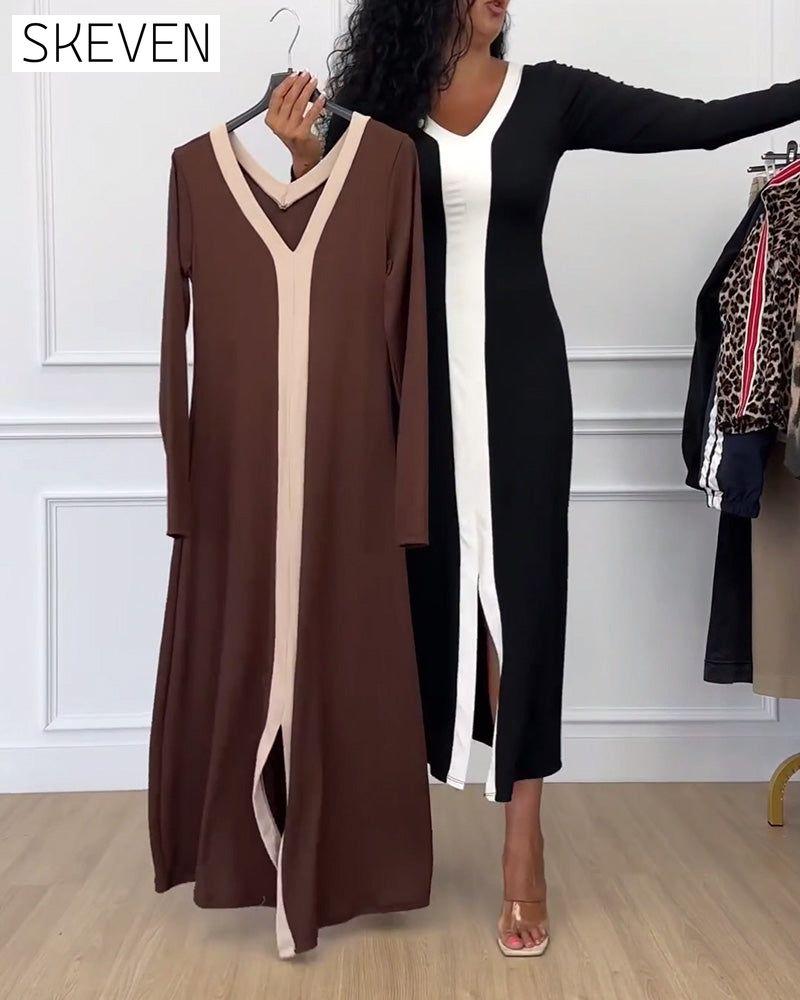Elegantes Kleid mit V-Ausschnitt und Schlitz in Kontrastfarbe