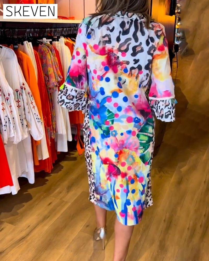 Midikleid mit Leopardenmuster und V-Ausschnitt, abgesetzt