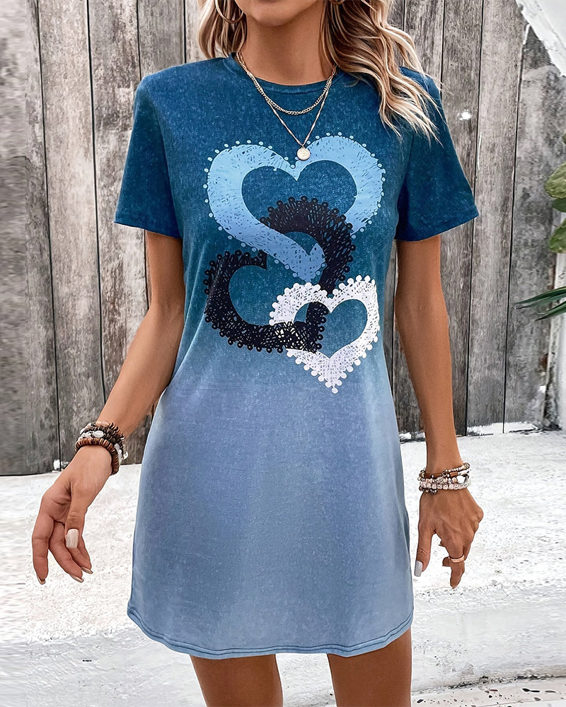Casual Round Neck Heart Pattern Dress