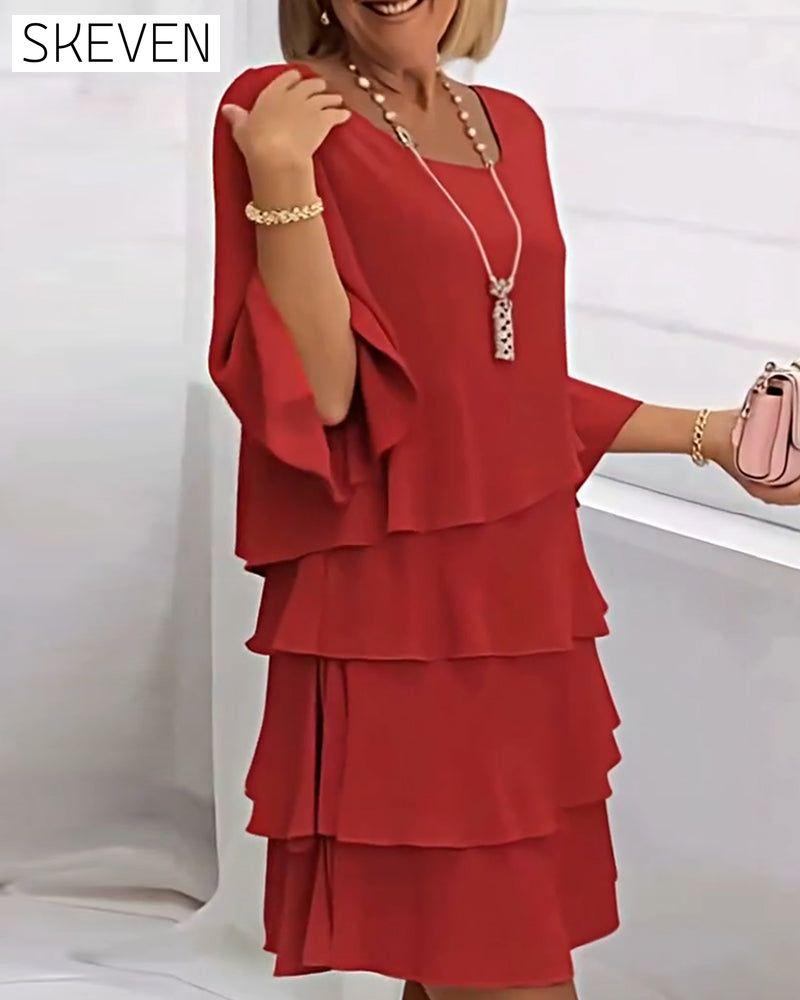 Elegantes, einfarbiges Kleid mit Dreiviertelärmeln