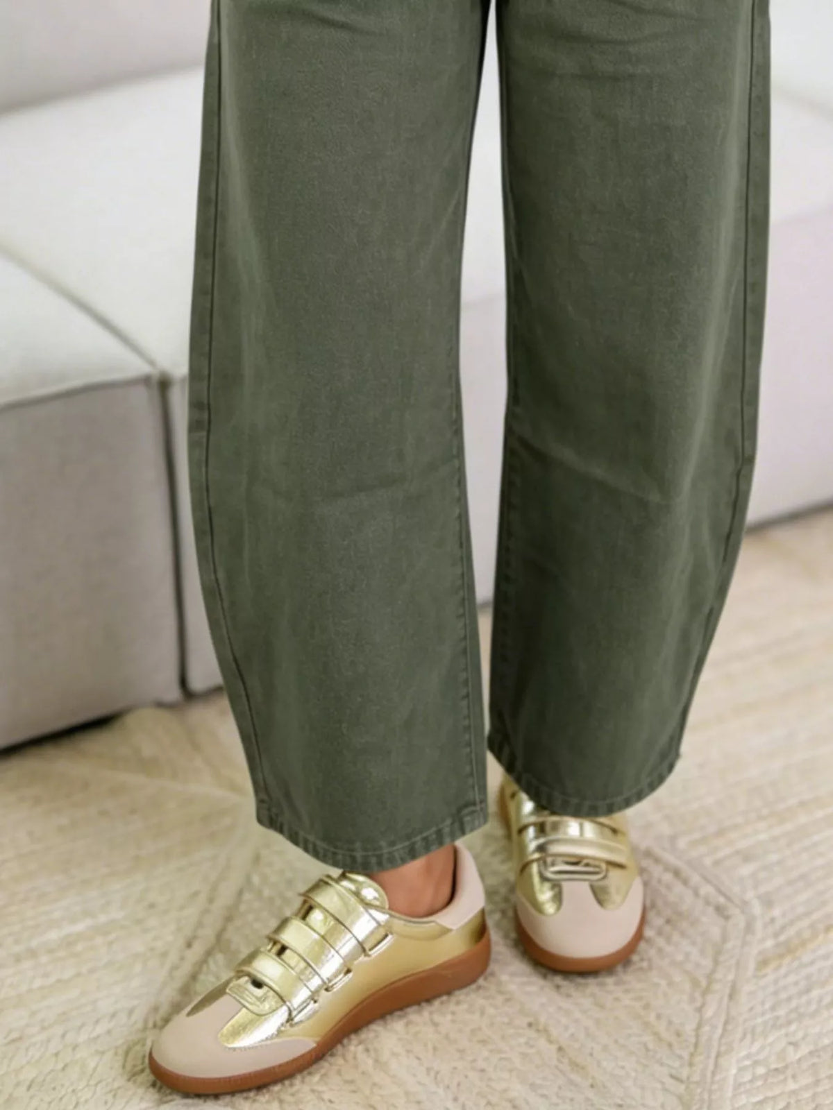 Wide-Leg Jeans with Front Patch Pockets