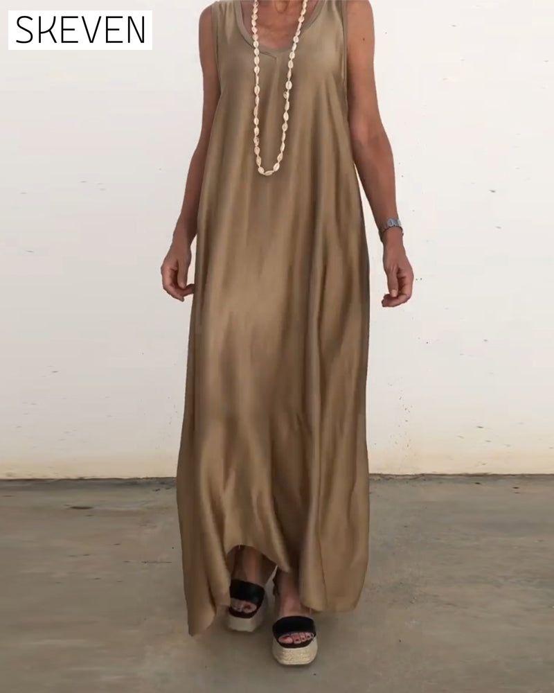 Ärmelloses langes Kleid mit Rundhalsausschnitt