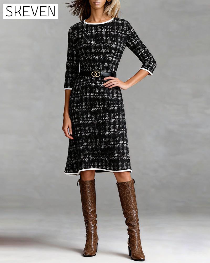 Robe Chanel à col rond