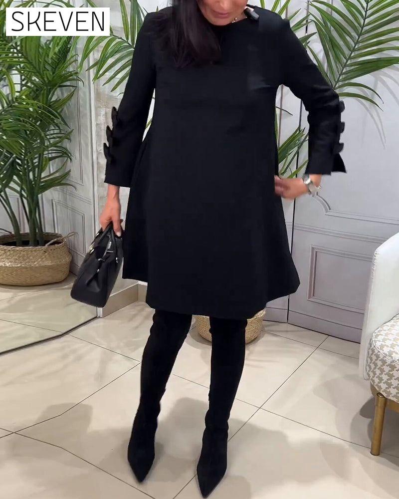 Casual Knee Length Dress with Long Sleeve