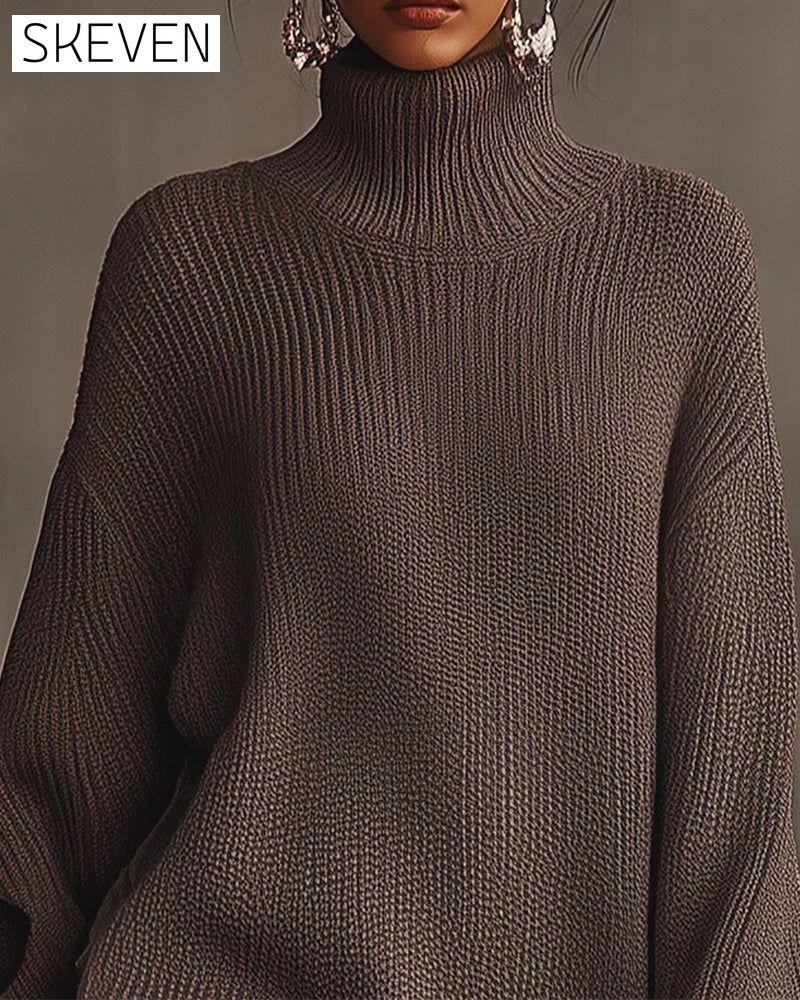 Elegantes Set aus Pullover und Trägerkleid