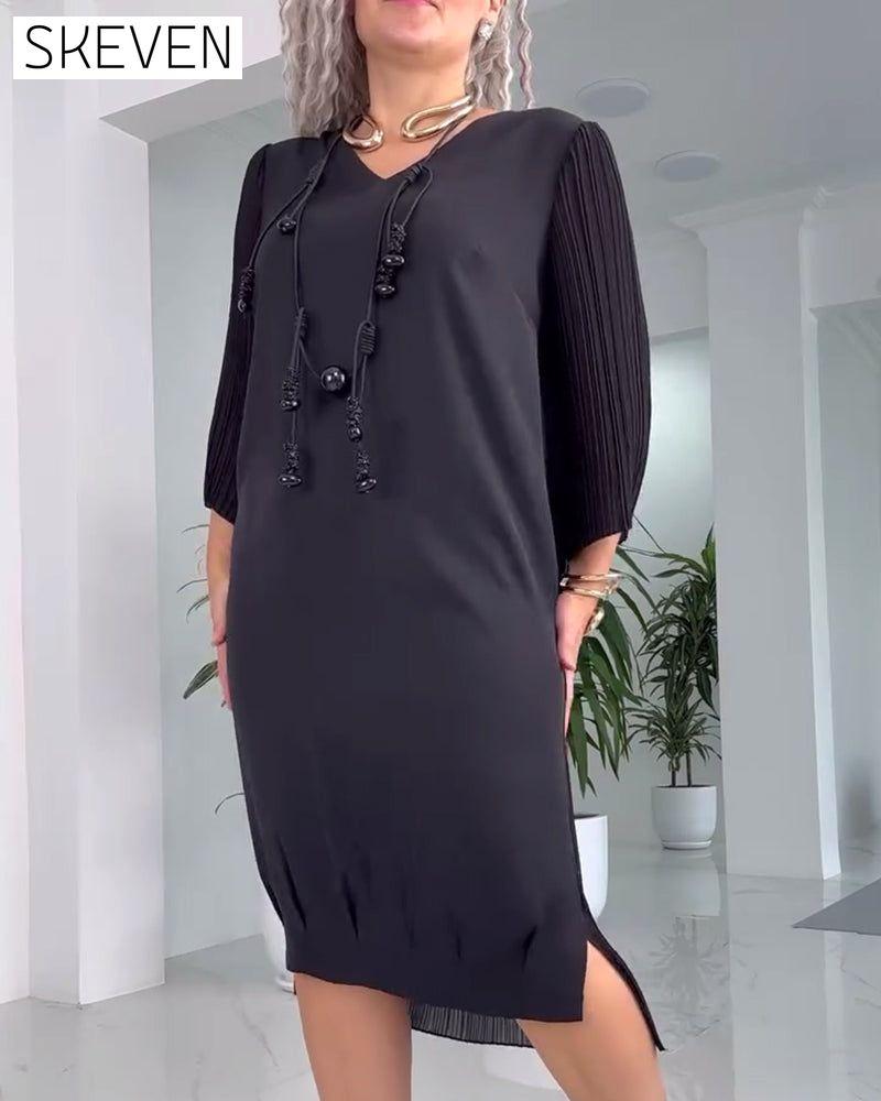 Freizeitkleid in Unifarbe mit Schlitz