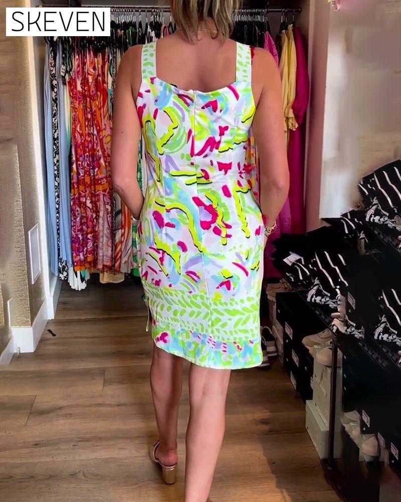 Robe moulante sans manches à fleurs au-dessus du genou