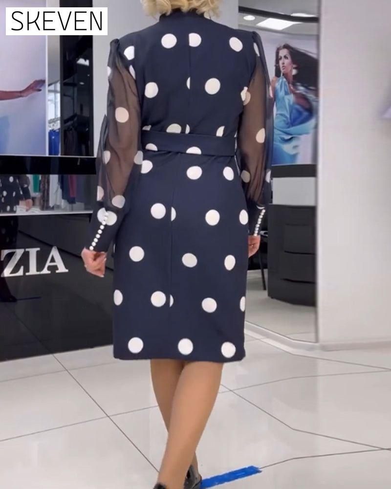 Robe à manches longues transparente à pois