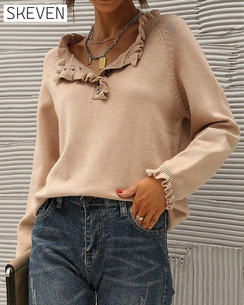 Lässiger, einfarbiger Pullover mit Reversknopf und Rüschen
