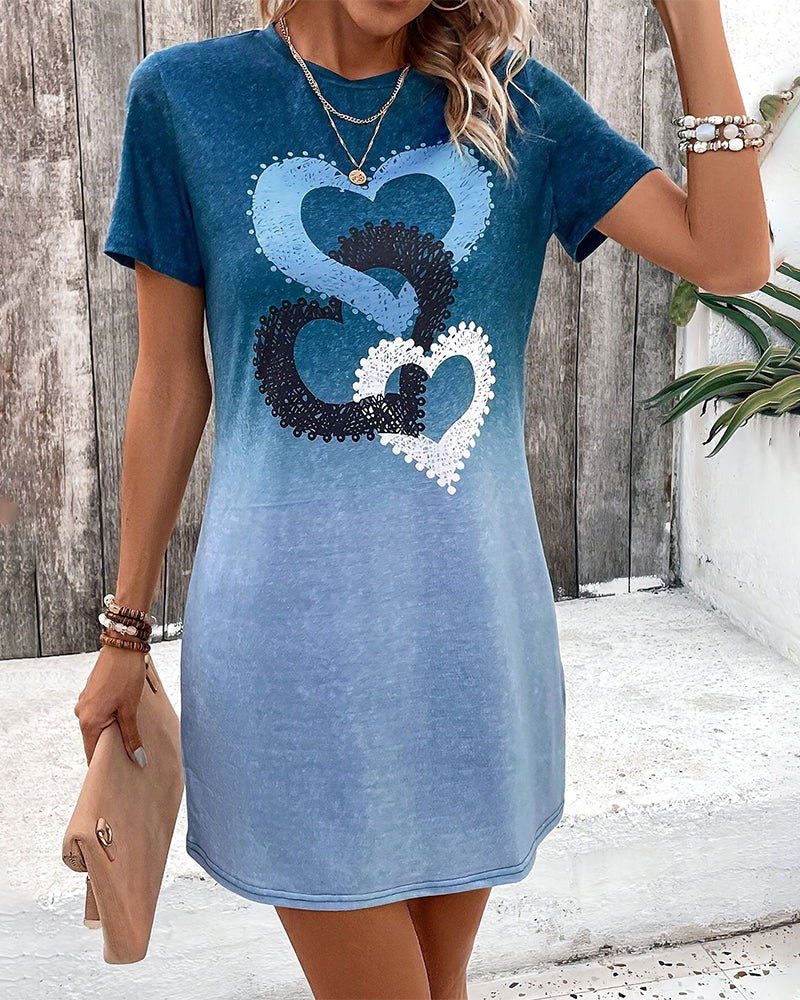 Casual Round Neck Heart Pattern Dress