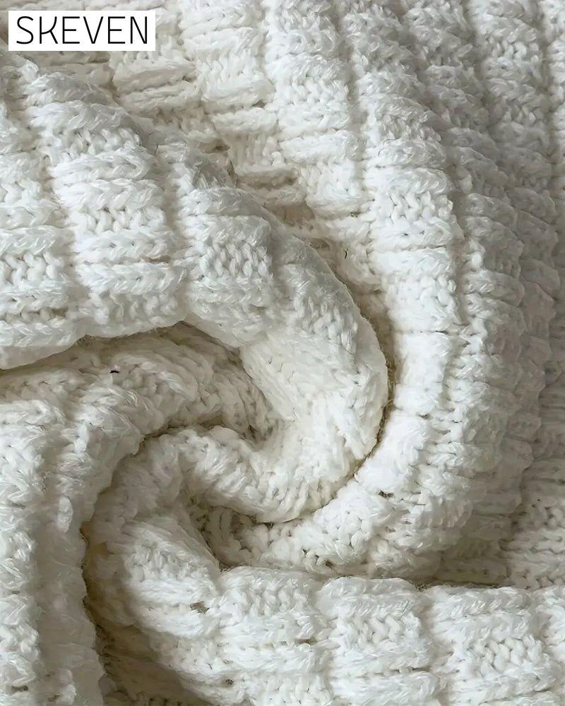 Langärmeliger Strickmantel mit Spitzeneinsätzen