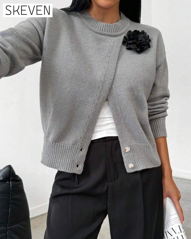 Fashionable Sweater With Slit Hem